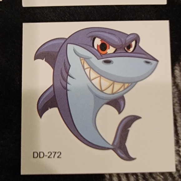 New Temporary Tattoo Set - Picture 3 of 7